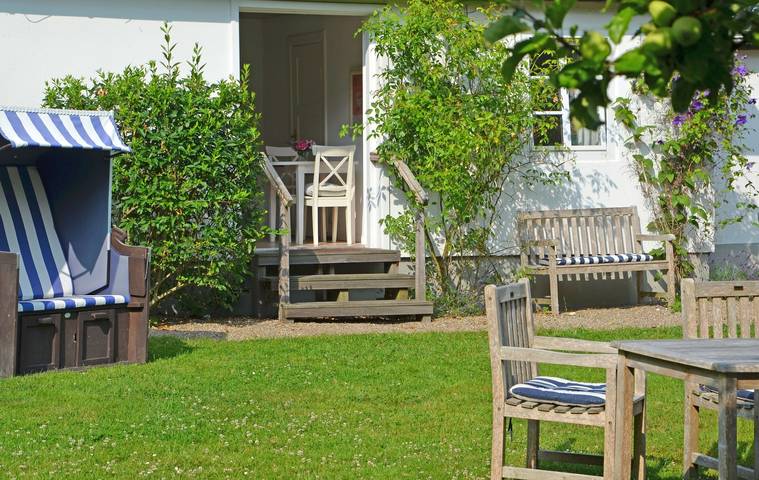 Ferienhaus für 2 Personen, mit Terrasse und Garten in Geltinger Bucht