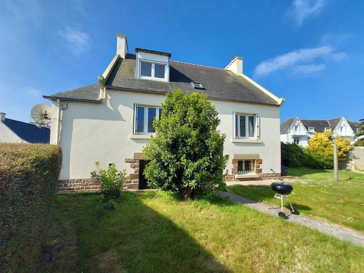 Location de vacances pour 6 personnes, avec Jardin et Vue dans Office De Tourisme De Plougasnou