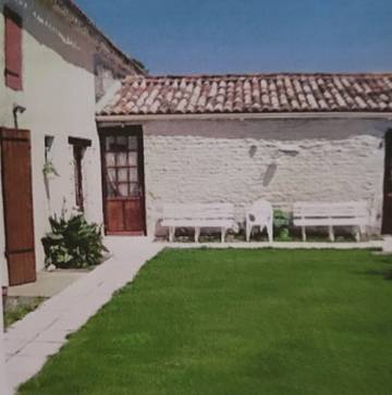 Chambre d’hôte pour 2 personnes, avec jardin, animaux acceptés dans Virson