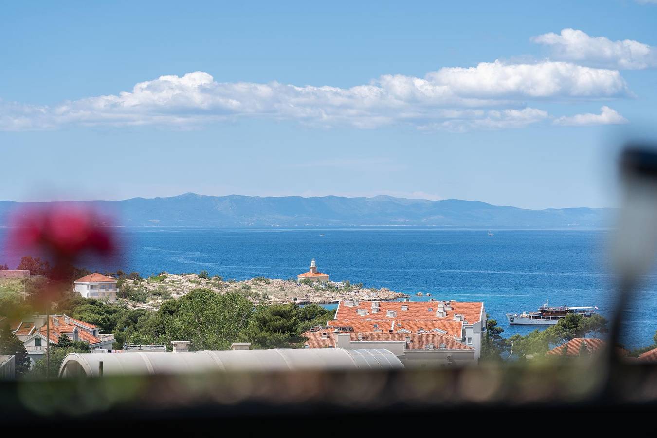 Appartement de vacances entier, Apartment Ana with breathtaking view of the sea in Makarska, Makarska riviera