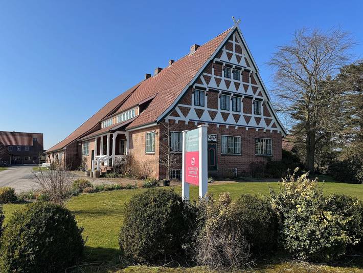 Ferienhaus für 2 Personen, mit Garten und Balkon, kinderfreundlich in Hollern-Twielenfleth