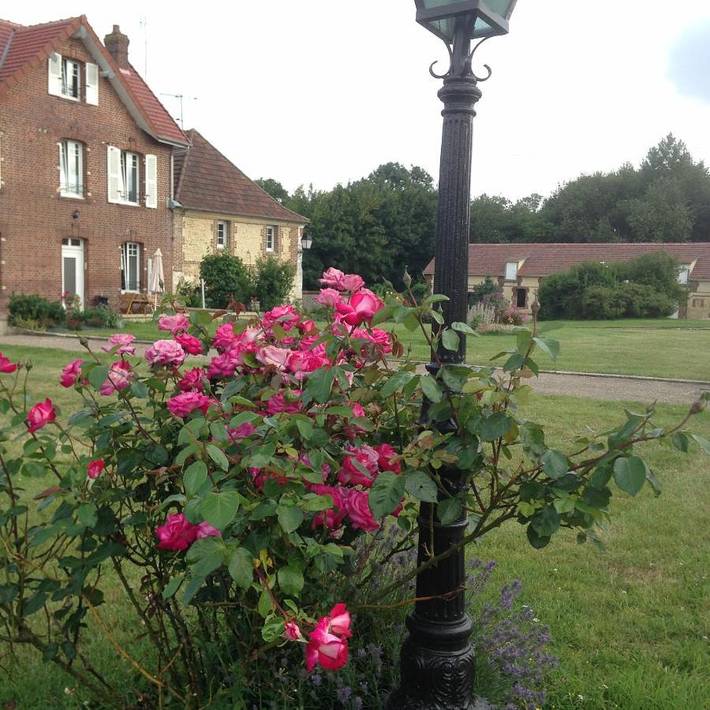 Gîte pour 10 personnes, avec vue et jardin, animaux acceptés à Auneuil