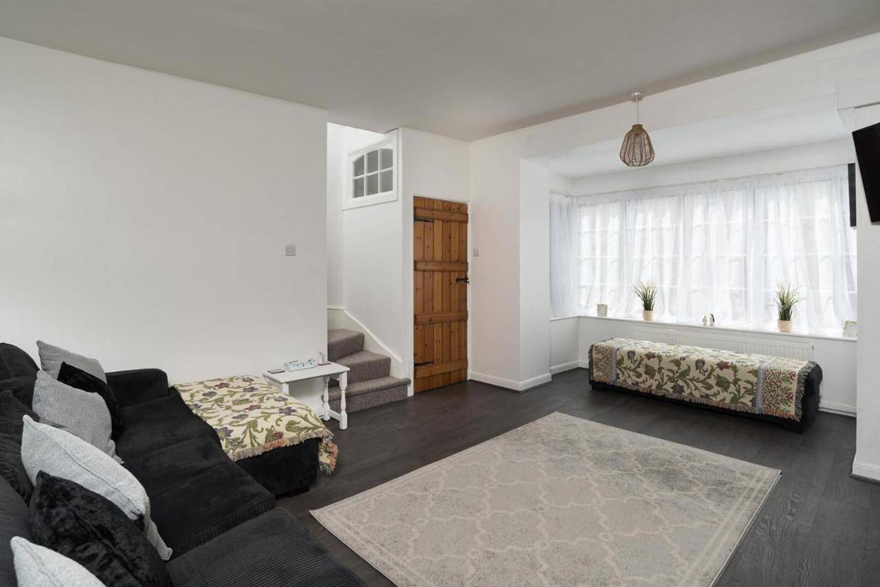 Beautiful 4Bd Family Home Weston-super-mare in Weston-Super-Mare, North Somerset