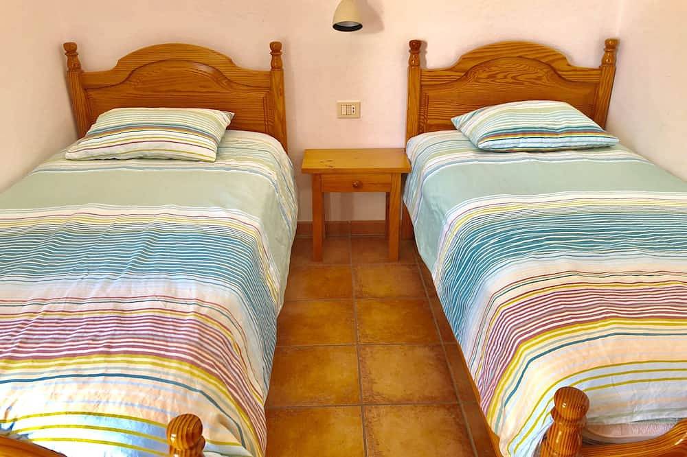 Casita Vista Valle 4 in Tajuya, El Paso