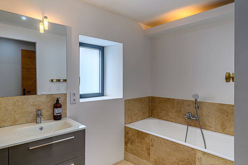 Le clos Arthur Maison entièrement rénovée dans le Morbihan 3 chambres animaux ok in Pluneret, Côte des Mégalithes