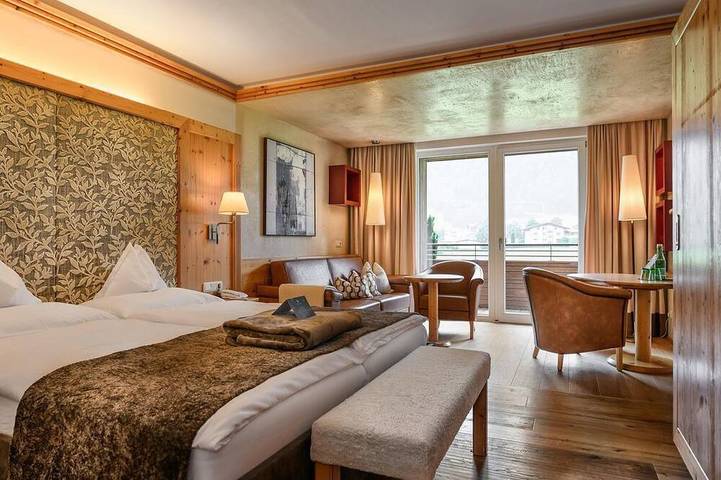 Ferienhaus für 2 Personen, mit Whirlpool und Balkon sowie Garten und Sauna, mit Haustier am Achensee