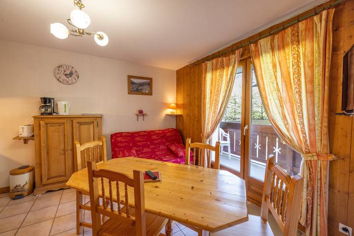 Ganze Wohnung, Apartment 'Le Jardin Des Neiges' mit Balkon in Praz-sur-Arly, Pays du Mont-Blanc