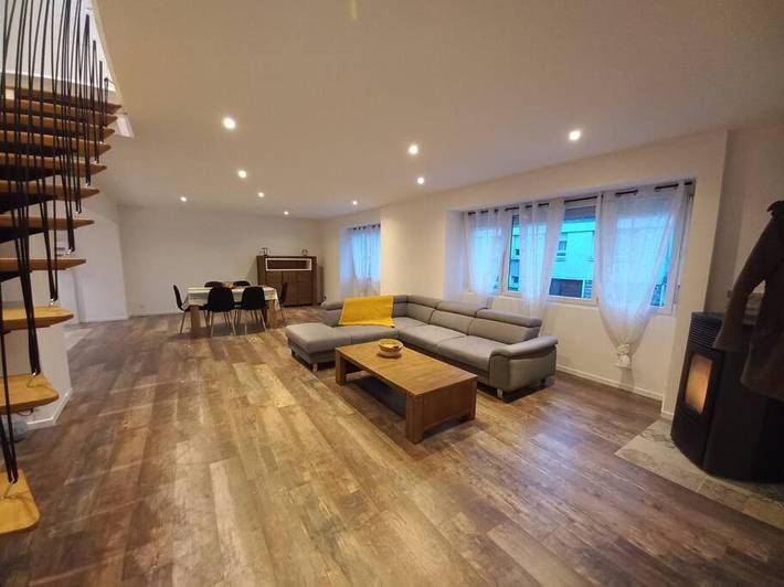 Gîte pour 8 personnes à Saint-Lambert-du-Lattay