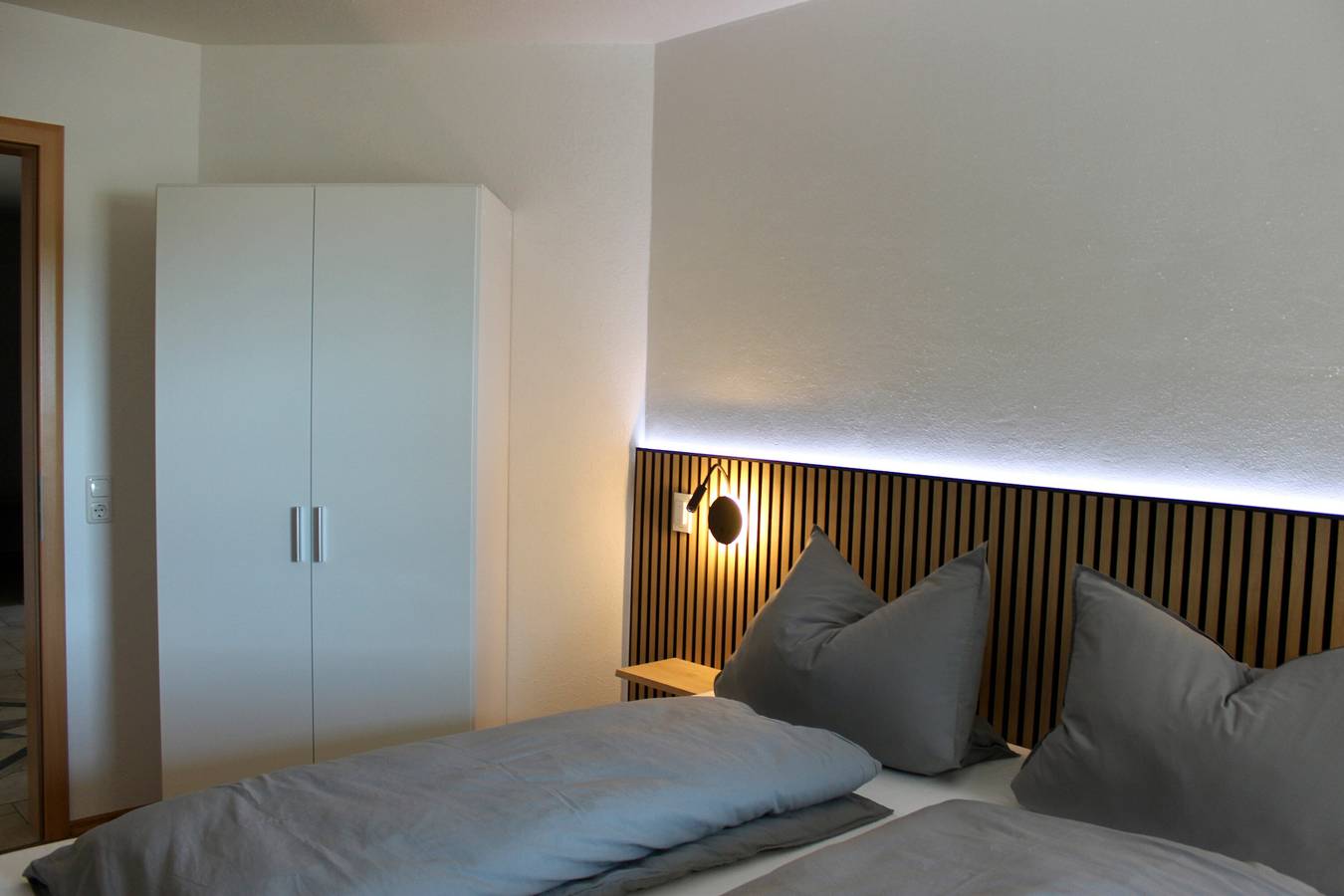 Ganze Wohnung, Ferienwohnung 'Sonnenterrasse' mit privater Terrasse, privatem Garten und Wi-Fi in Merkendorf, Romantische Straße