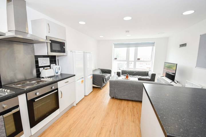 Ganze Wohnung, Massive 13-Br Liverpool Apartment – Retreat in Liverpool, Merseyside