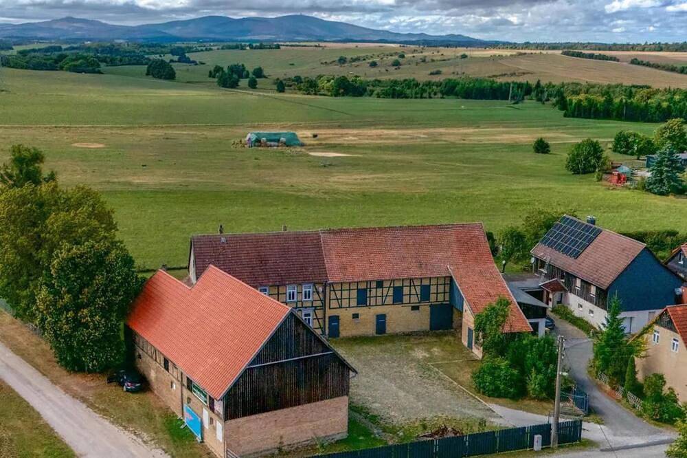Gruppenhaus mit Garten im wunderschönen Harz in Hüttenrode, Blankenburg