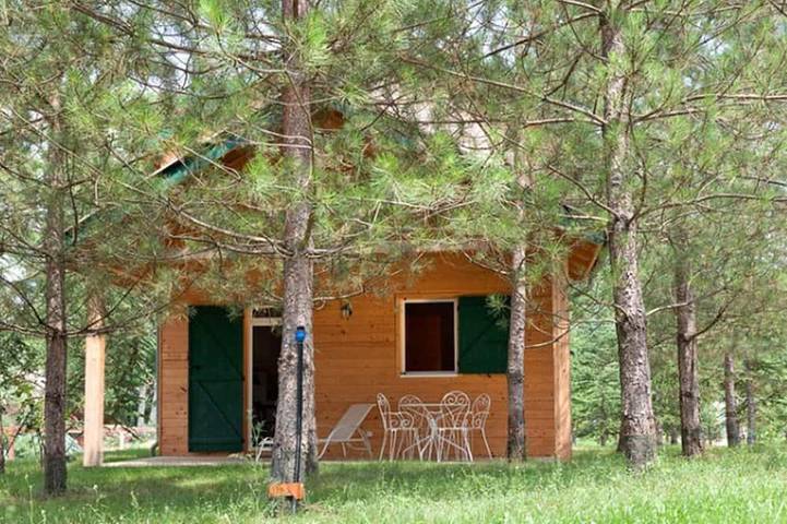 Chalet pour 4 personnes, avec piscine