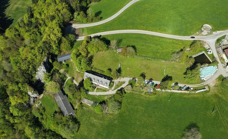 Ferienhaus für 43 Personen, mit Terrasse und Ausblick