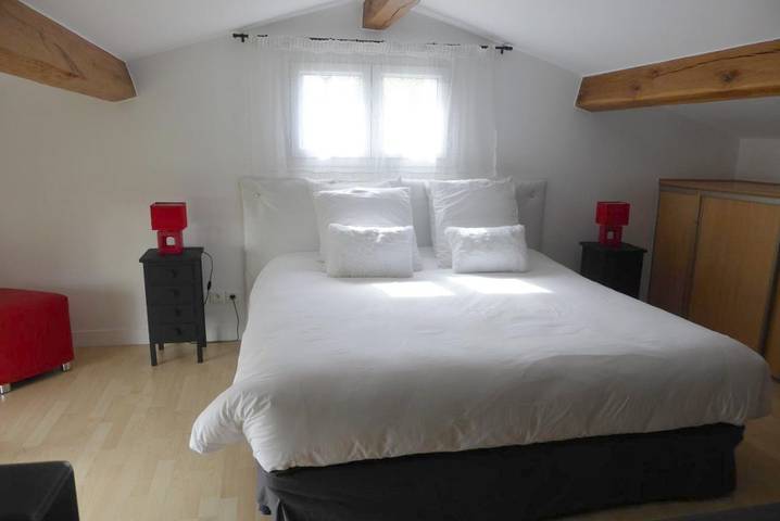 Location de vacances pour 3 personnes, avec jardin à Neuilly-Plaisance - 4