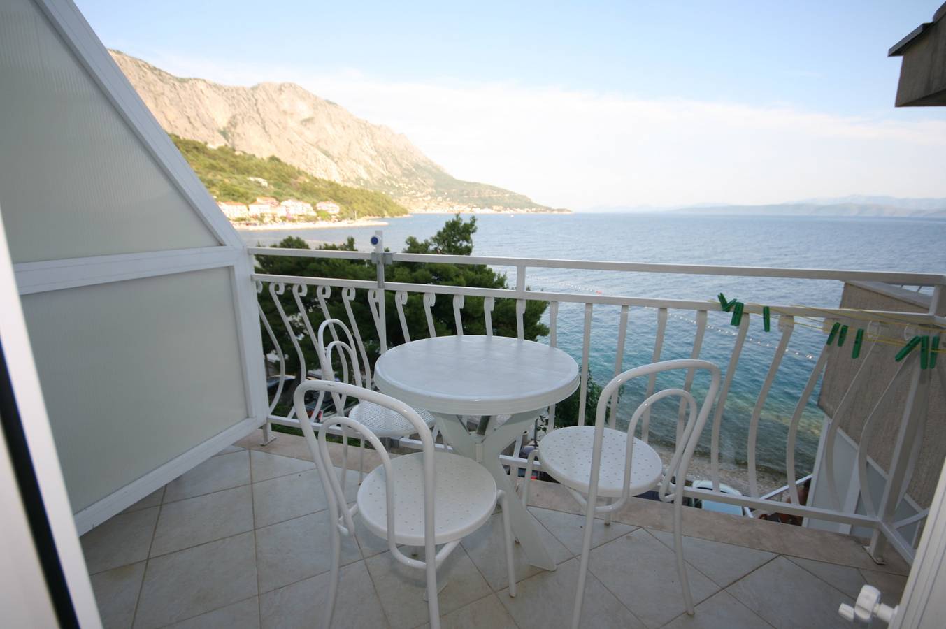 Ganze Wohnung, 1-Zimmer-Ferienwohnung am Strand Podgora, Makarska -b in Podgora, Makarska Riviera