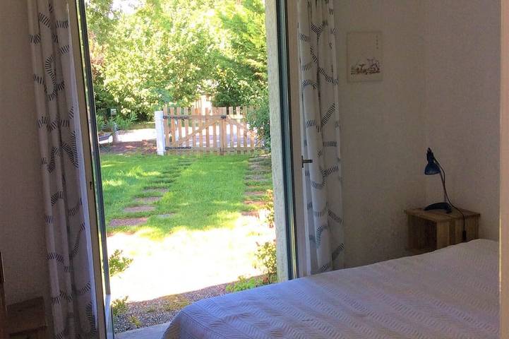 Location de vacances pour 8 personnes, avec jardin à Gastes - 4