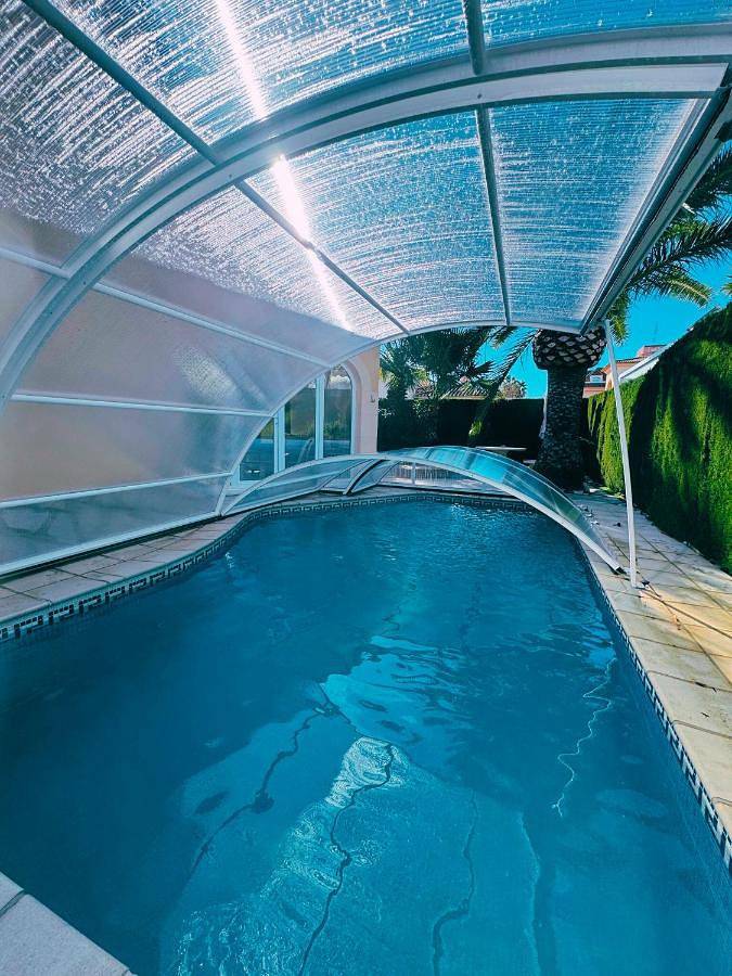 Chalet para 6 personas, con jardín además de vistas y piscina, Se admiten mascotas en Provincia de Valencia - 2