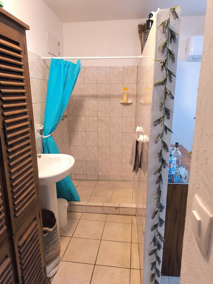 Estudio entero, Estudio acogedor en Le Robert - 30 m² in Le Robert, Martinica