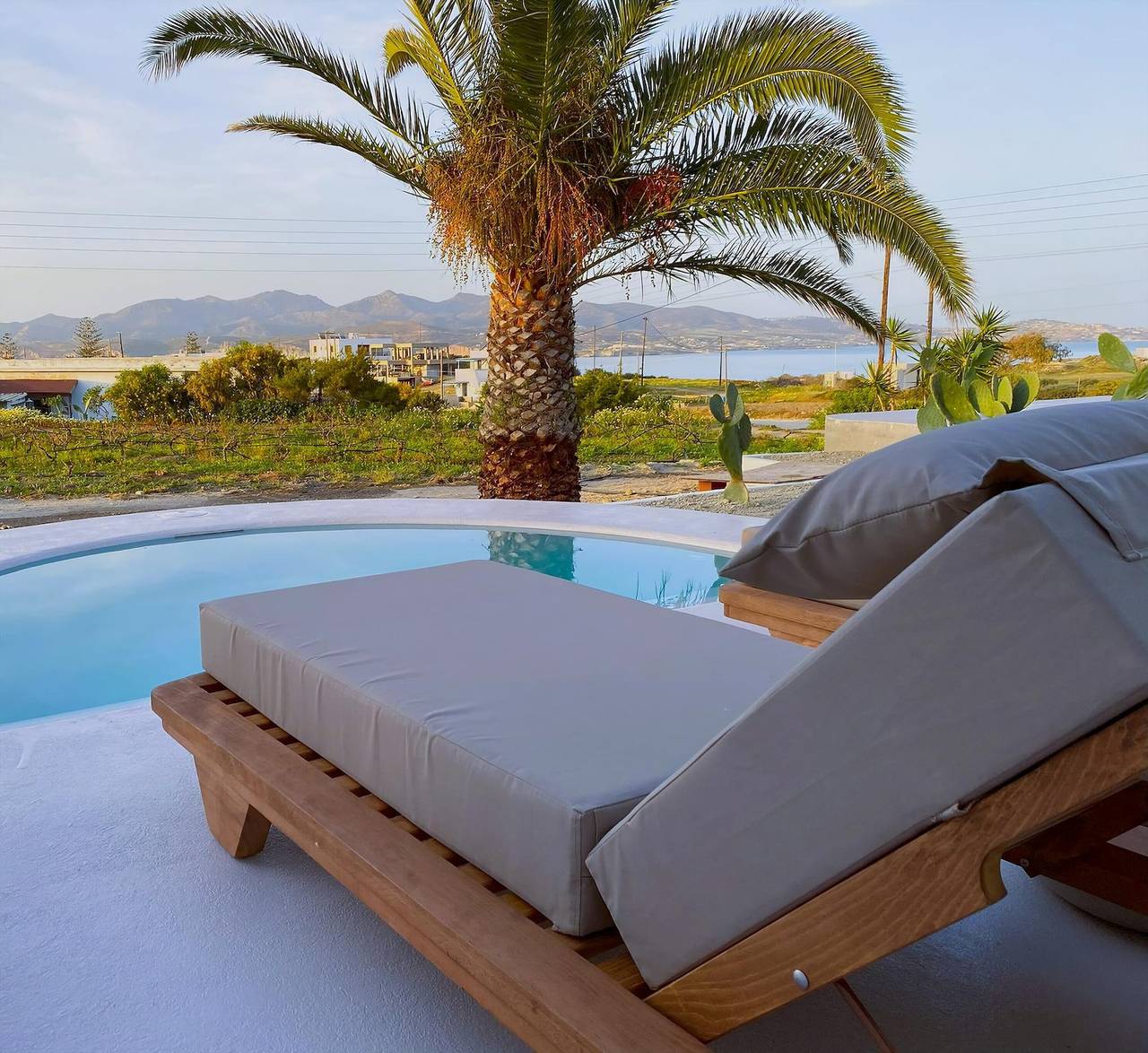 Rhethion Suite, Divine Sea Views, Private Pool, Furnished Terrace, Milos in Pollonia, Milos