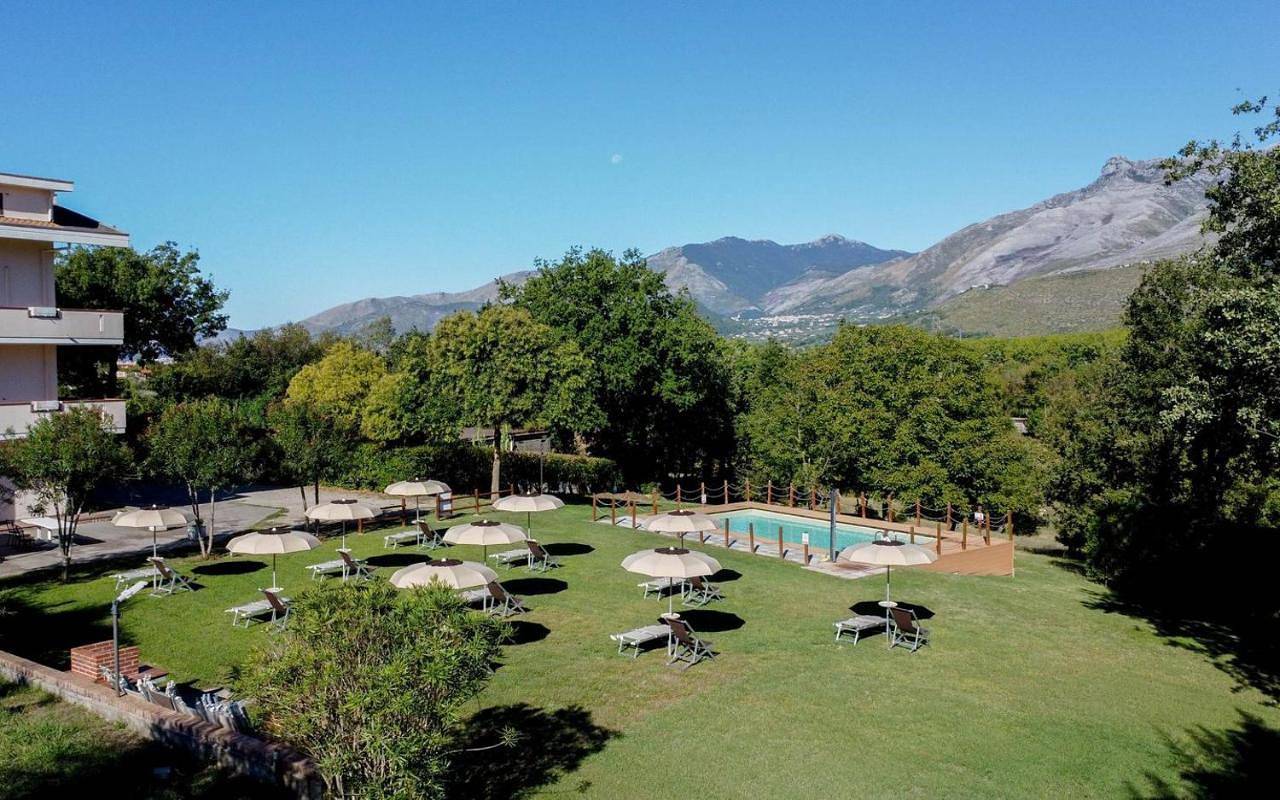 Appartamento intero, Three-Bedroom House in Scauri, Minturno