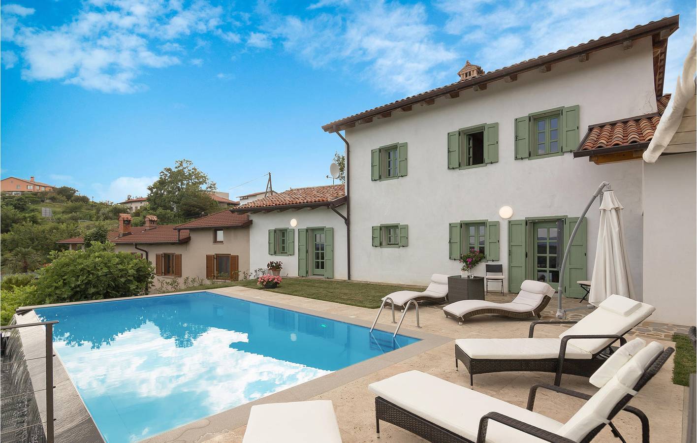 Ferienhaus für 10 Personen mit Terrasse in Brda, Slowenien