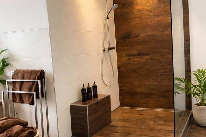 Exklusives Ferienhaus mit privater Fasssauna – Ruhe & Natur in Naturschutzgebiet Nuthe-Nieplitz-Niederung, Mittelmark