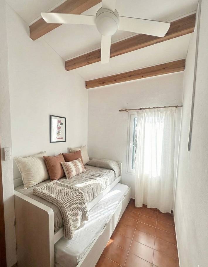 Ganze Wohnung, Apartment "Costa Arenal mit Meerblick" mit Wlan, Pool, Garten, Terrasse und Balkon in Arenal d'en Castell, Es Mercadal