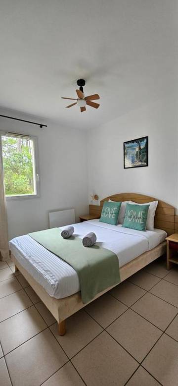Gîte pour 5 personnes, avec jardin et vue ainsi que piscine et bassin pour enfant à Ondres