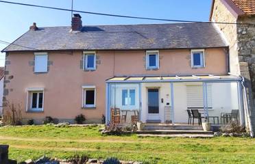 Maison de vacances pour 4 personnes, avec jardin et terrasse dans la Creuse