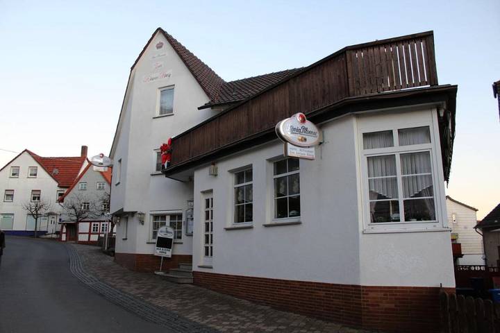 Hotel für 2 Personen, mit Terrasse und Ausblick in Bad Zwesten - 2