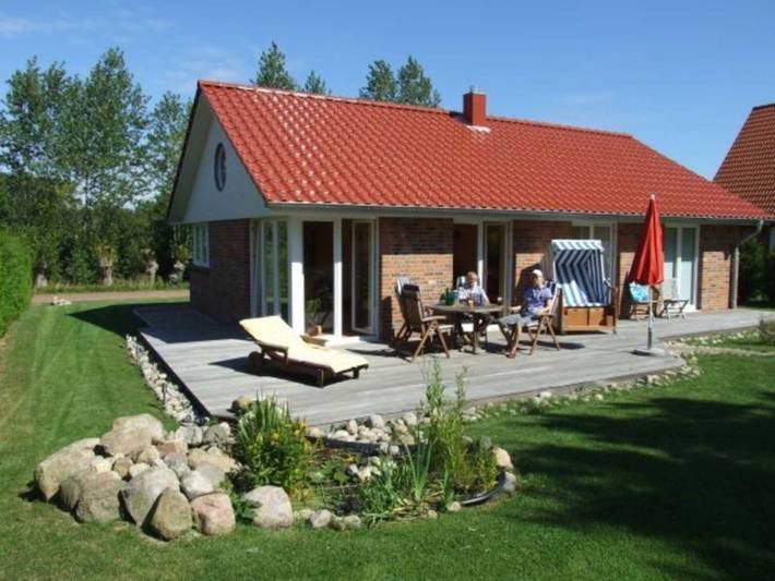 Ferienhaus für 6 Personen, mit Terrasse und Garten sowie Sauna, kinderfreundlich