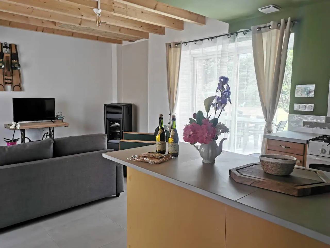 Cottage for 10 people in Plouigneau, Ceinture Dorée
