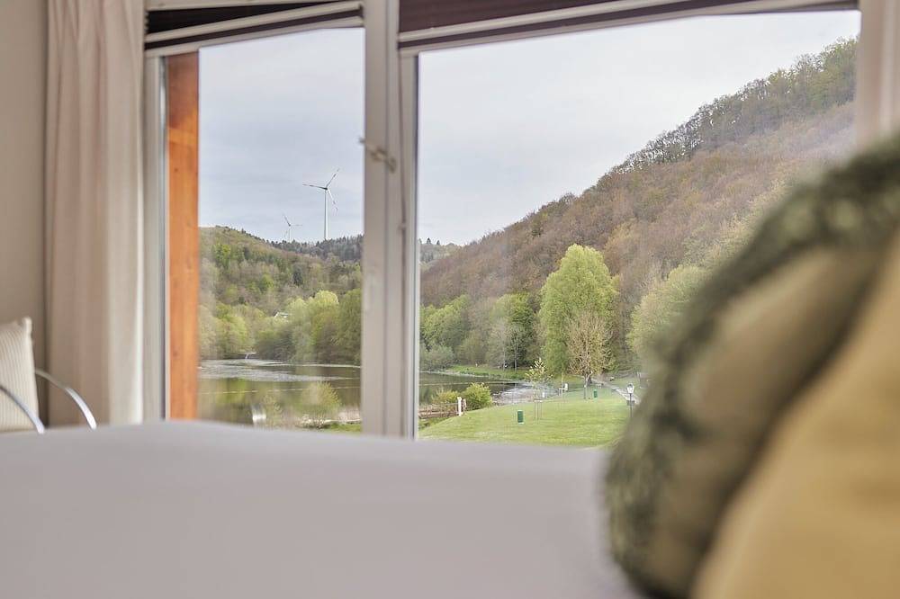Geheel appartement, Ferienwohnung Mila Direkt am See in Rieden (Eifel), Osteifel