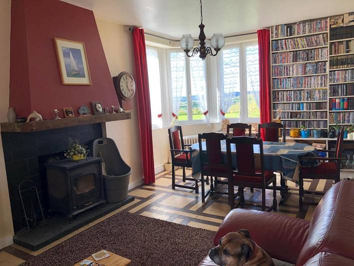 Location de vacances pour 6 personnes, avec jardin et terrasse ainsi que piscine et vue, animaux acceptés à Pré-en-Pail - 3