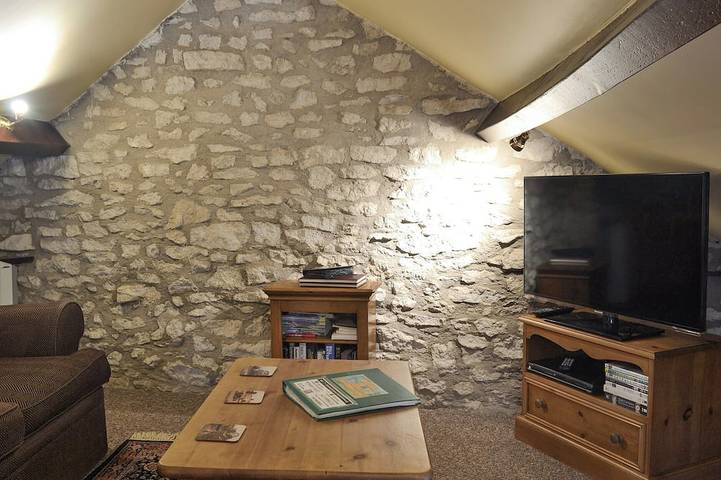 Log cabin for 2 people, with garden in Pickering