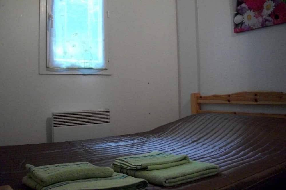 Zecamping 3* familial pataugeoire dog friendly locatif Lv Bbq 40m2 in La Souterraine, Región de Guéret