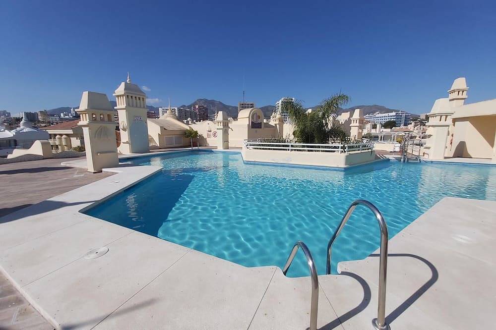 Entire apartment, Del Parque Flats - Puerto Marina Island in Benalmádena Costa, Costa del Sol