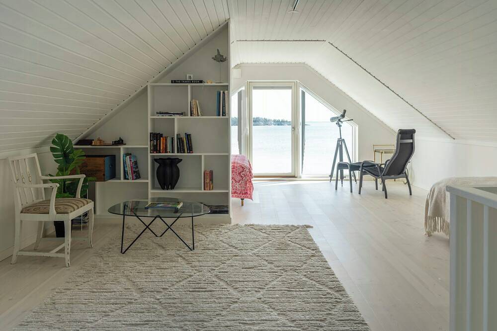 Haus mit Sauna und Steg am Fjord in der Nähe von Trosa in Trosa, Schwedische Ostsee