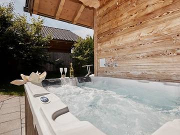 Chalet für 4 Personen in Ainring, Bayerische Alpen, Bild 1