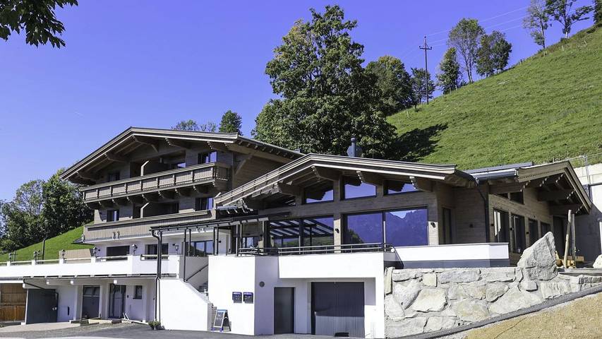 Ferienwohnung für 5 Personen, mit Terrasse und Ausblick in Rettenschöss