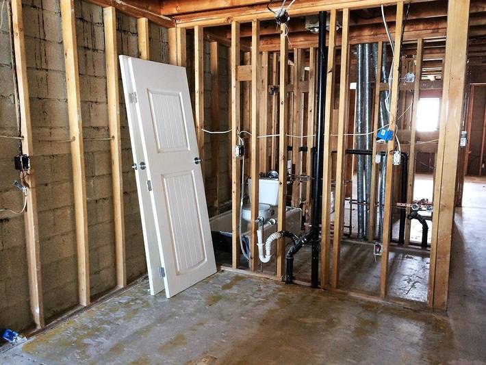 Vacation rental for 4 people, with pool and yard in Lincoln City