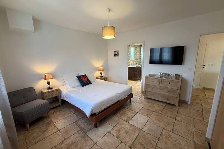 Villa für 4 Personen, mit Whirlpool und Garten in Nizza - 3