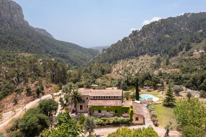 Honor Vell - Huge villa with Sauna, Gym and Heated pool in Bunyola, Majorque de l'Ouest