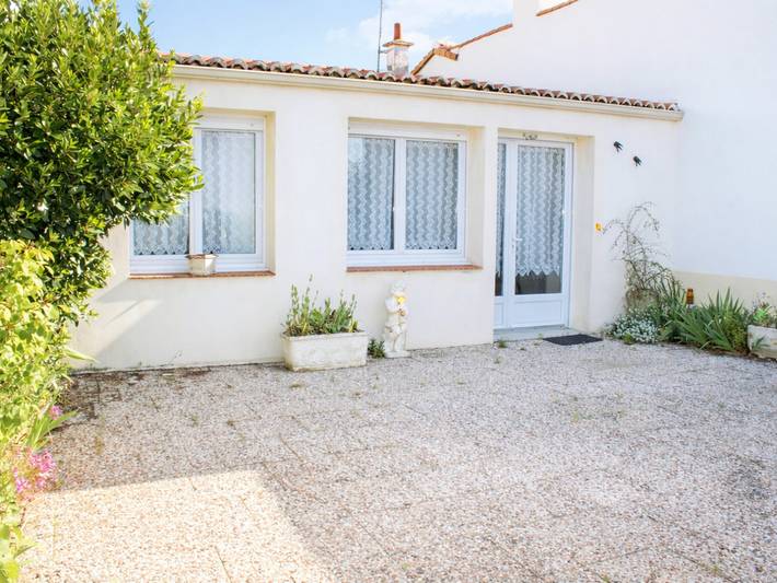 Ferienhaus für 5 Personen, mit Whirlpool und Terrasse