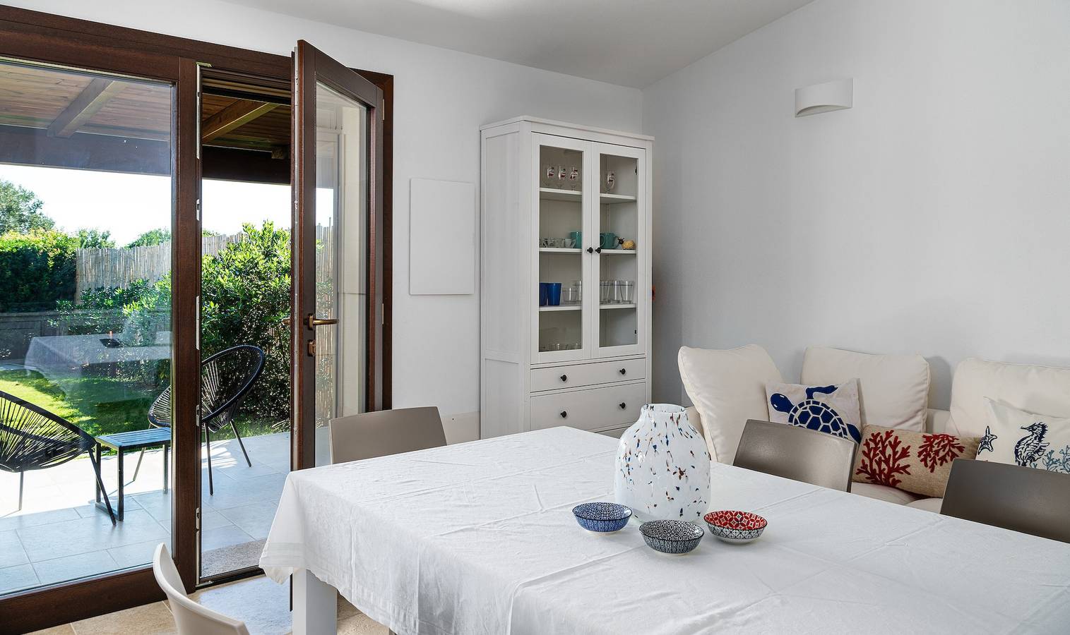 Villa 'Ludovica' avec terrasse privée, Wi-Fi et climatisation in Costa Rei, Muravera