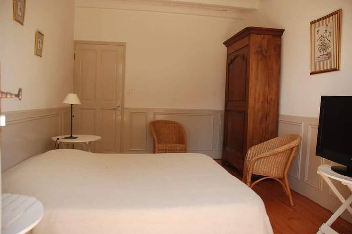 Location de vacances pour 6 personnes, avec jardin et terrasse à Gigondas - 2