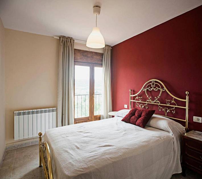 Casa de vacaciones para 12 personas, con Balcón y Terraza además de Jardín y Piscina en Provincia de Zaragoza - 3