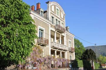 Maison d’hôte pour 2 personnes, avec jardin ainsi que vue et piscine dans les Hautes-Pyrénées