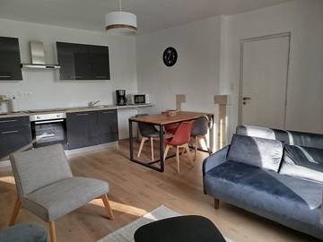 Gîte pour 4 personnes, avec jardin à Vaudelnay