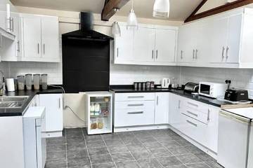 Casa De Huéspuedes para 2 Personas en Gloucester (UK), Montes Cotswold, Foto 1